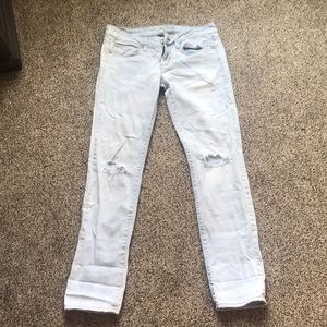 American Eagle light wash jeans, new without tags!